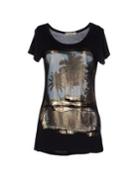 Ilara  T-shirts