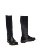 Momino Boots