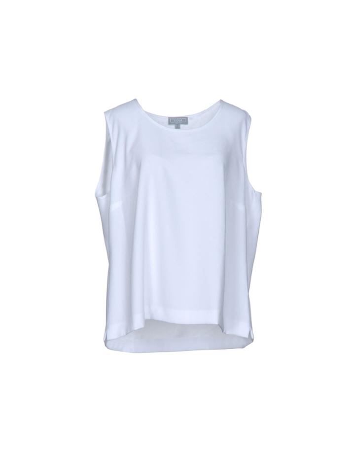 Liola' Tops