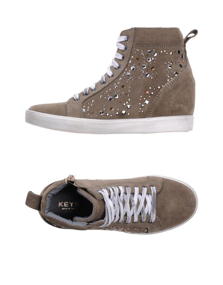 Keys Sneakers