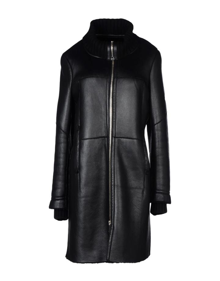 Nicolussi Class Coats