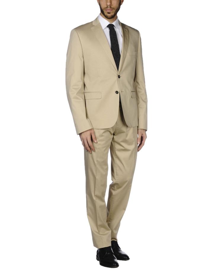 Montage Suits