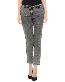 Two Legs In Town 3/4-length Shorts