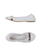 J.j.delacroix Ballet Flats