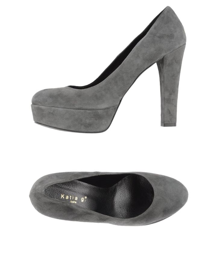 Katia G. Pumps
