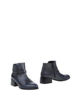 Sandra Moss Ankle Boots
