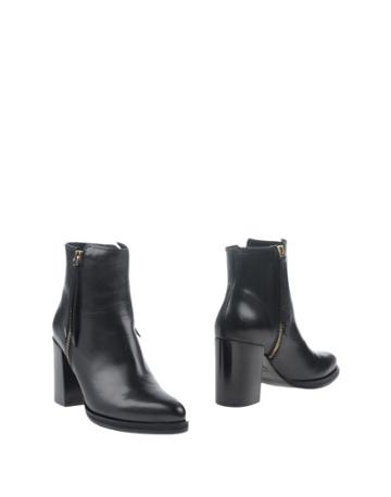 Eglantine Ankle Boots