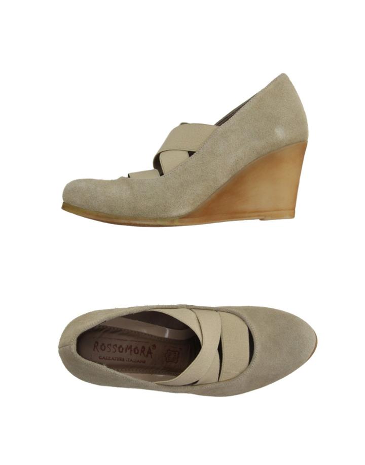 Rosso Mora Pumps