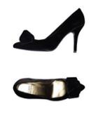 Stuart Weitzman Pumps