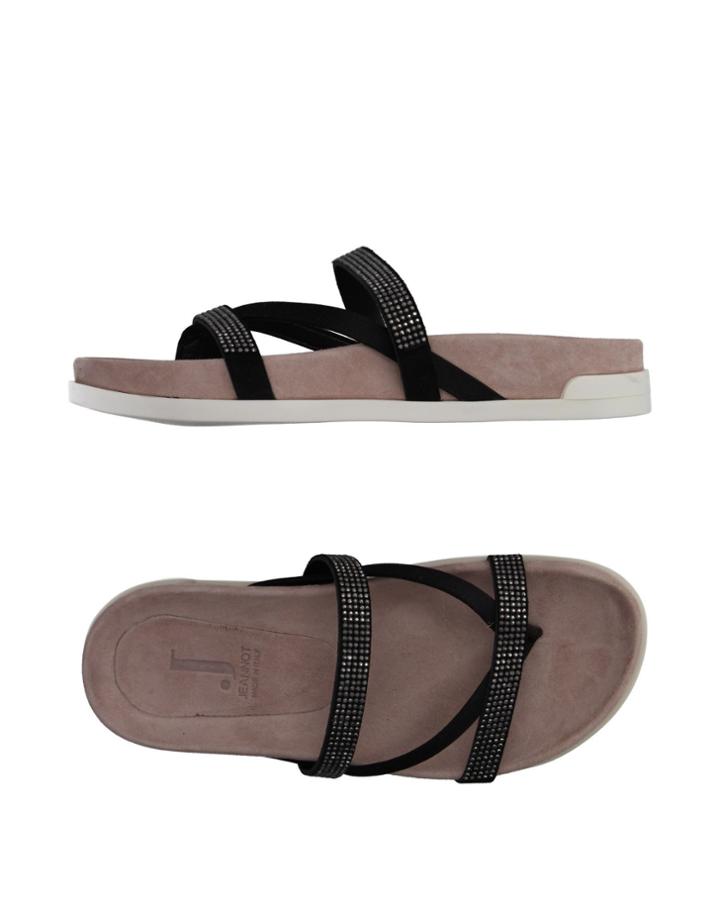 Jeannot Toe Strap Sandals
