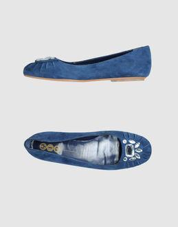 Yin Ballet Flats