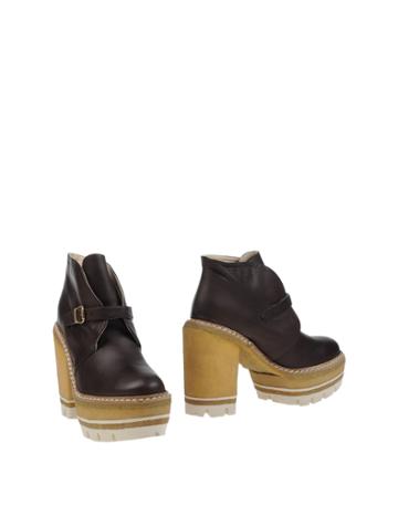 La Corde Blanche Ankle Boots