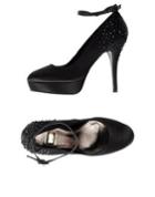 O6 Milano Pumps