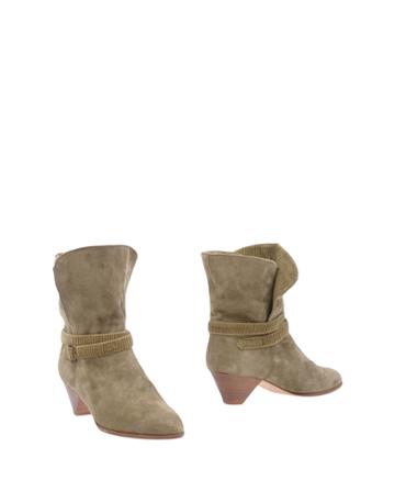 Gio' Moretti Ankle Boots