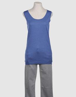 830 Sign Sleeveless Sweaters
