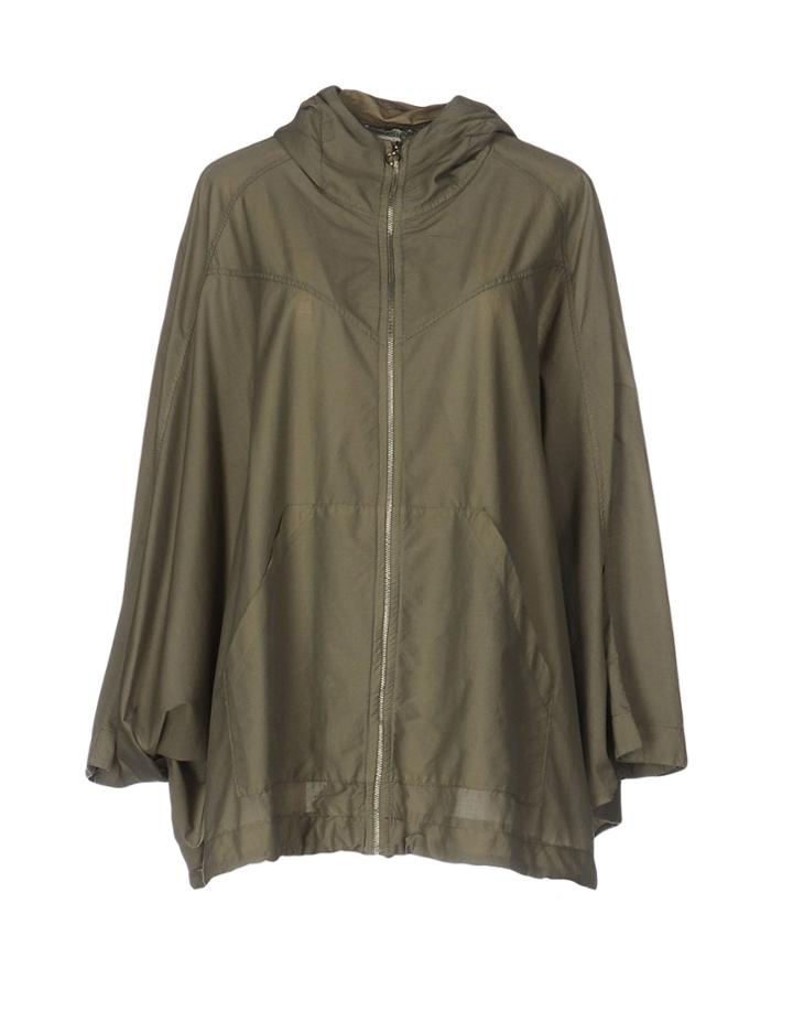Crossley Capes & Ponchos