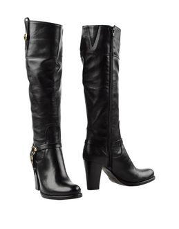 Rose Noir Boots