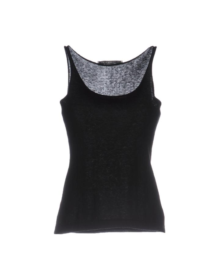 Julia Garnett Tops