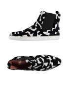 Bams Sneakers