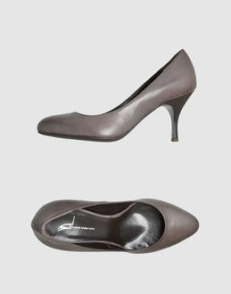 Luca Valentini Pumps