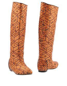 Aperlai Boots