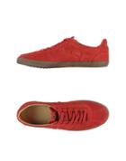 Blauer Sneakers