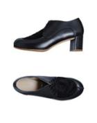 Deux Souliers Lace-up Shoes