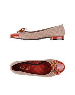 18 Kt Pumps