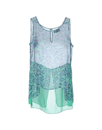 Princess Goes Hollywood Tops