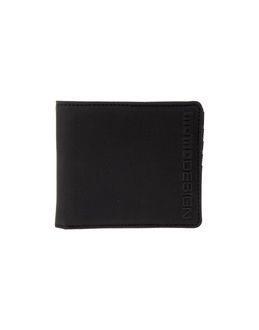 Momo Design Wallets