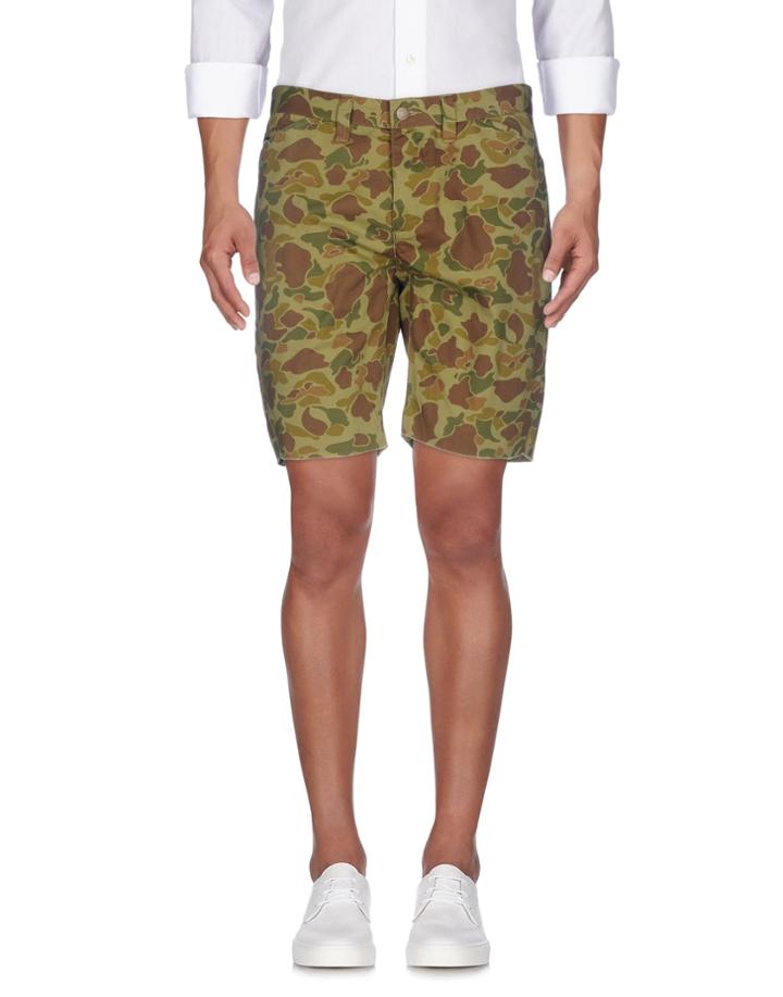 Trailwear By Penfield Bermudas