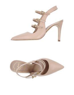 Salvador Ribes Pumps