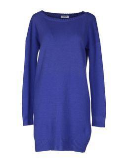 Base Short Dresses