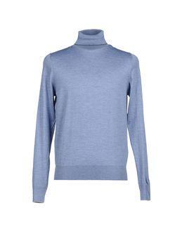 Eleventy Turtlenecks