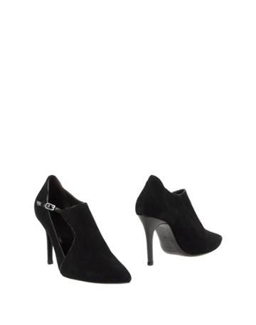 Livia Monetti Booties