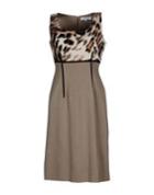 Anna Rachele Knee-length Dresses