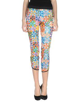 Icons Who*s Who 3/4-length Shorts