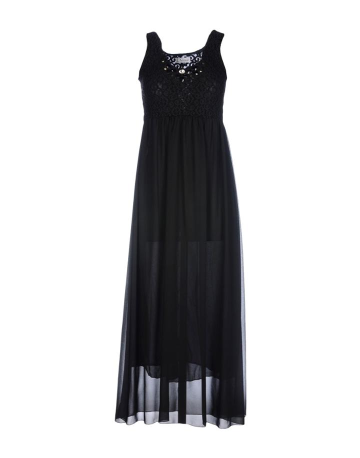 Dois  Long Dresses