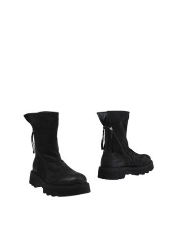 B & B Boots