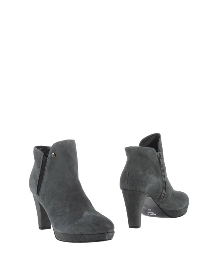 Andrea Morelli Booties