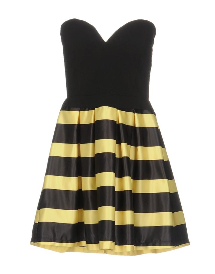 Everis Short Dresses