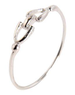 Pena Jewels Rings