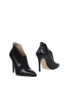 Jolie By Edward Spiers Booties