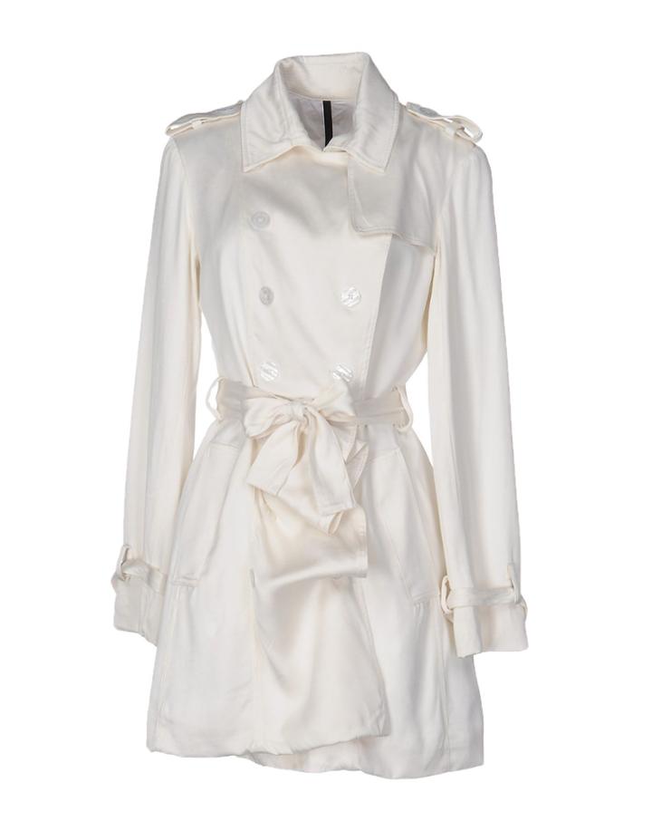 Unravel Overcoats