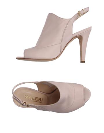 Valeri Sandals