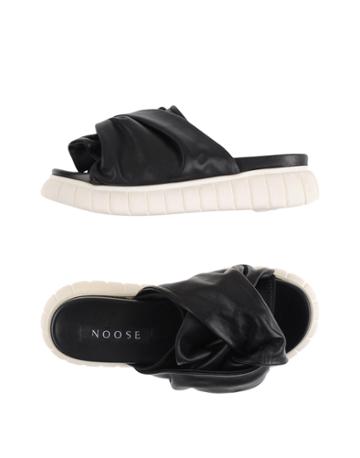 Noose Sandals