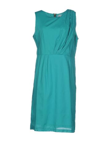 Aggabarti Knee-length Dresses
