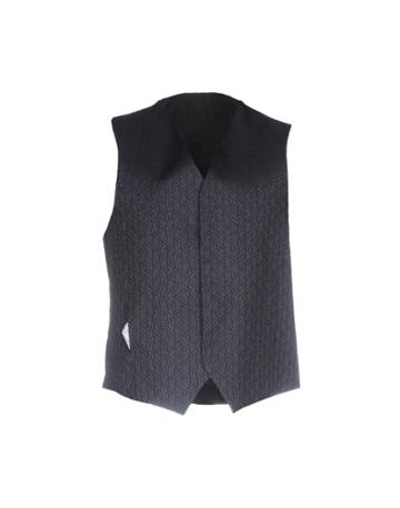Forall Vests