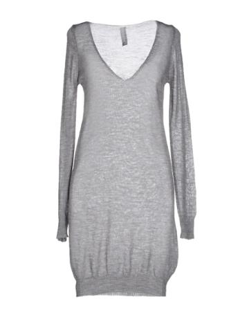 Elementi Sweaters