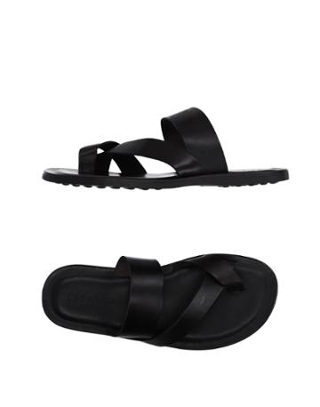 Leo Pucci Toe Strap Sandals